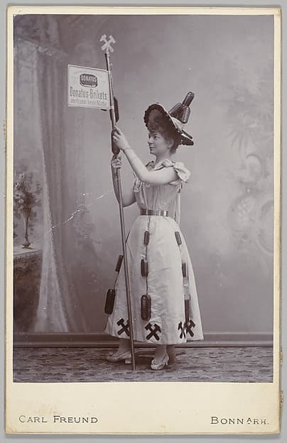 [Merchants' Carnival Portrait, Germany] by Carl Freund, 1880s–1890s.
